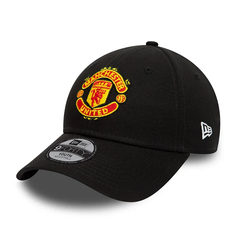 Cozy Ribbed Beanie for Added Warmth-Manchester United Kids Black 9Forty Cap Cloth Strap Adjustable Football (Soccer) By New Era