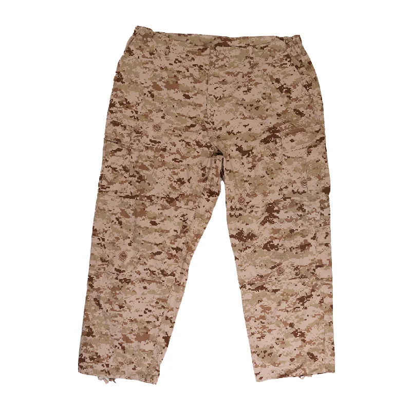 Stylish Tapered Pants for Sleek Silhouette-Saudi National Guard Digital Combat Pants