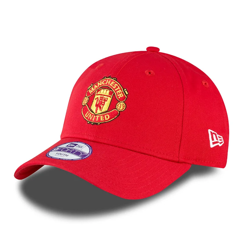 Comfortable Sport Cap for Training Days-Manchester United Kids Red 9Forty Cap Cloth Strap Adjustable Football (Soccer) By New Era