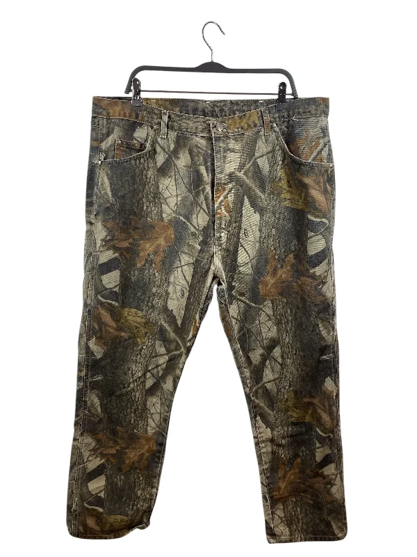 Comfortable Athletic Pants for Active Lifestyles-WRANGLER/Pants/42/Cotton/GRN/Camouflage/TREES/LEAVES